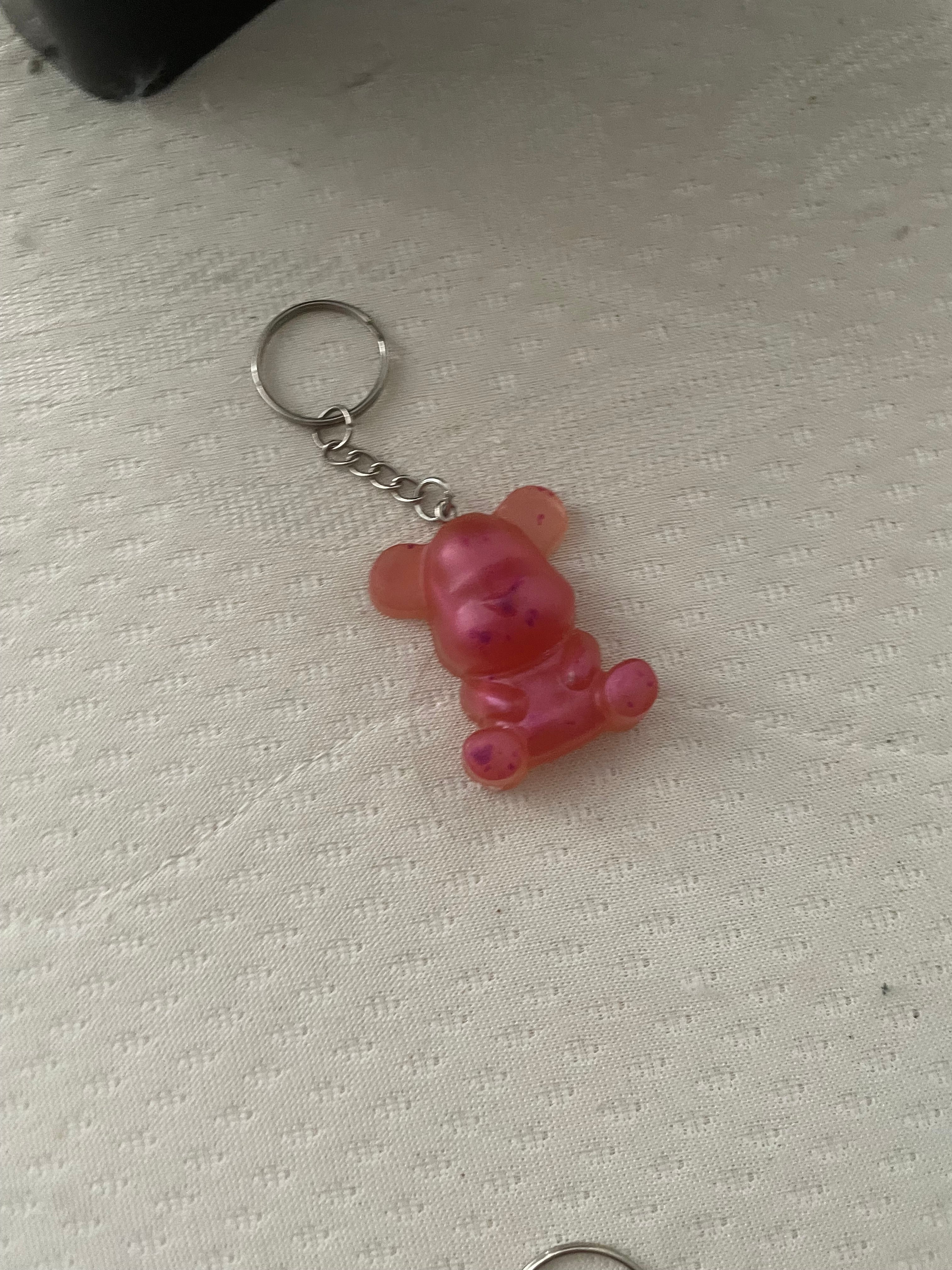 Porte clé moyen ours rouge